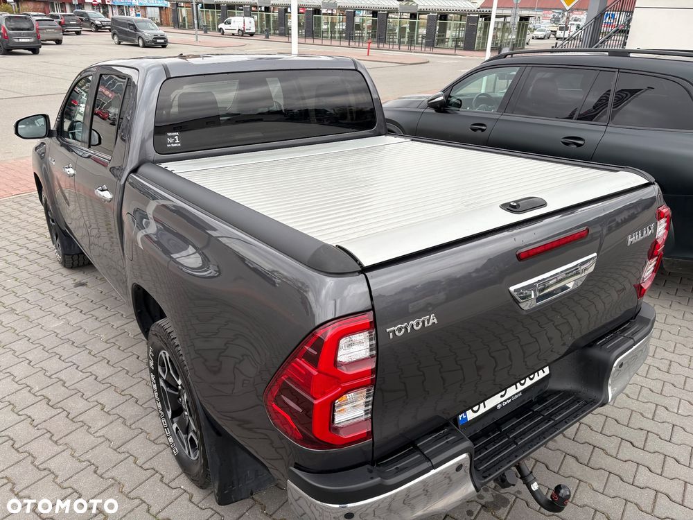 Toyota Hilux 2.8 D-4D Double Cab SR5+ 4x4 - 30