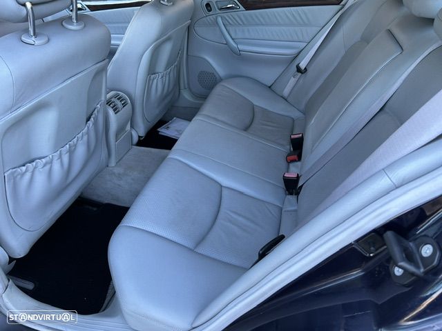 Mercedes-Benz C 220 - 8