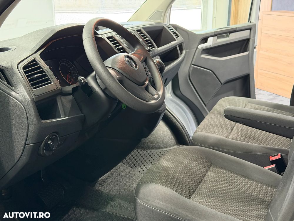 Volkswagen Caravelle T6 2.0 TDI KR Comfortline DSG - 12