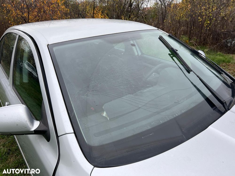 Skoda Octavia 1.6 MPI - 12