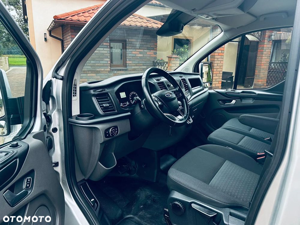 Ford Transit Custom - 10