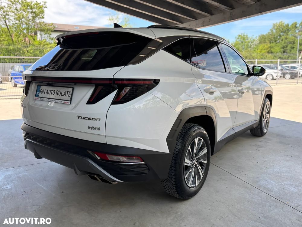 Hyundai Tucson - 8