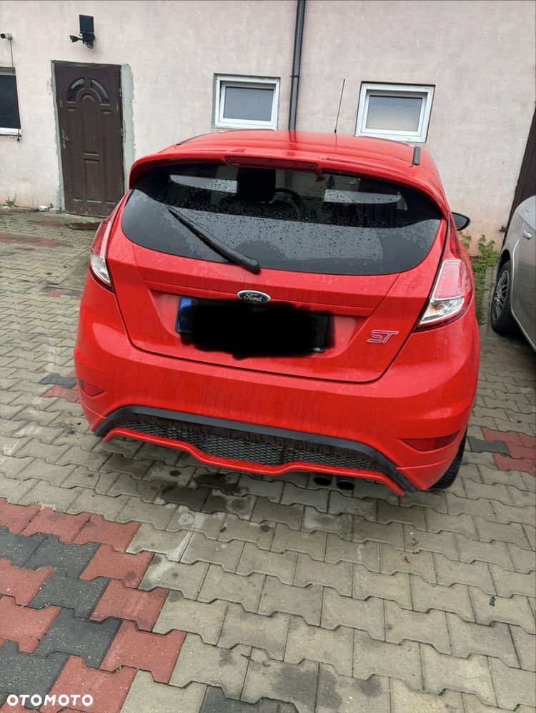 Ford Fiesta - 5