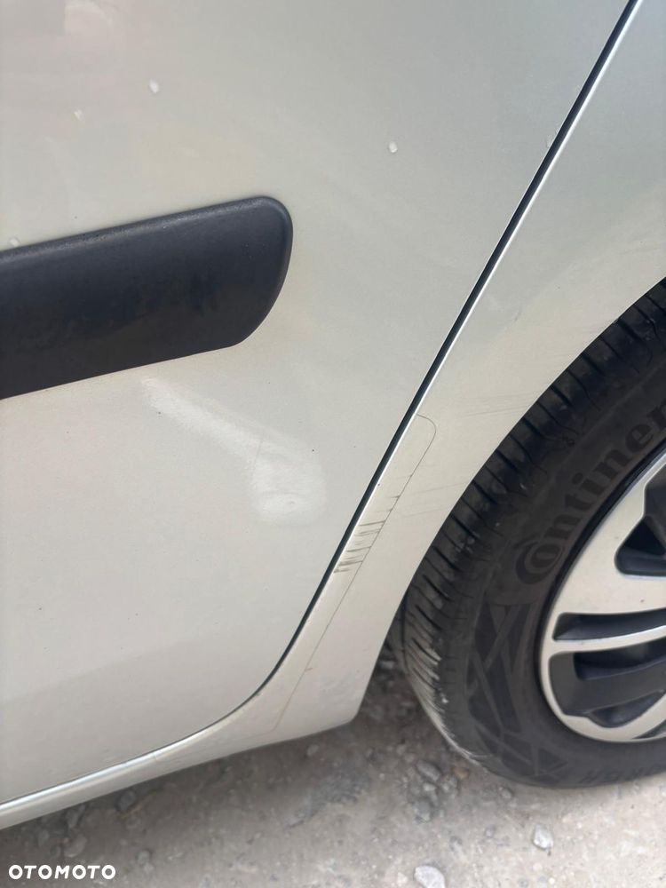 Toyota Yaris 1.33 Luna - 14