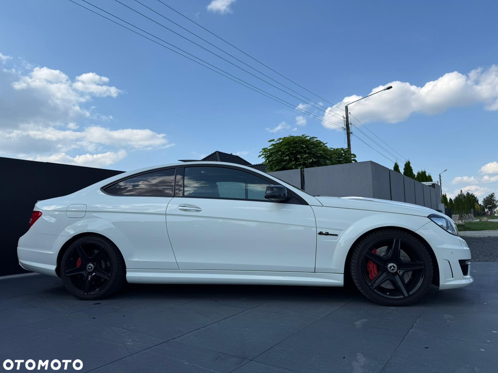 Mercedes-Benz Klasa C 63 AMG Coupe AMG SPEEDSHIFT MCT AMG Performance Package - 26