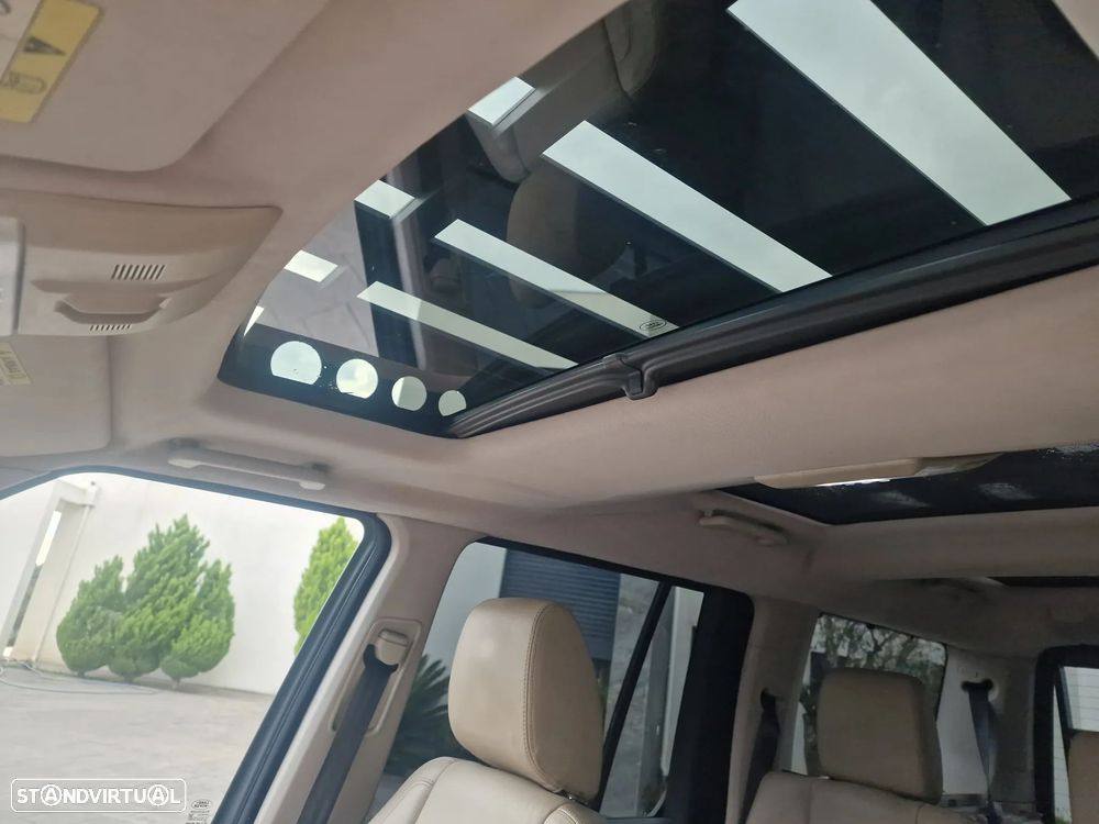 Land Rover Discovery 3.0 TD V6 Aut. HSE - 29