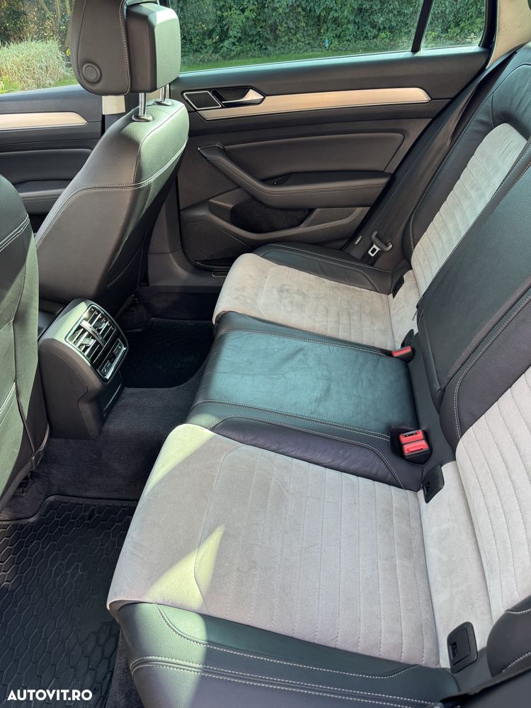 Volkswagen Passat 2.0 TDI DSG Highline - 8
