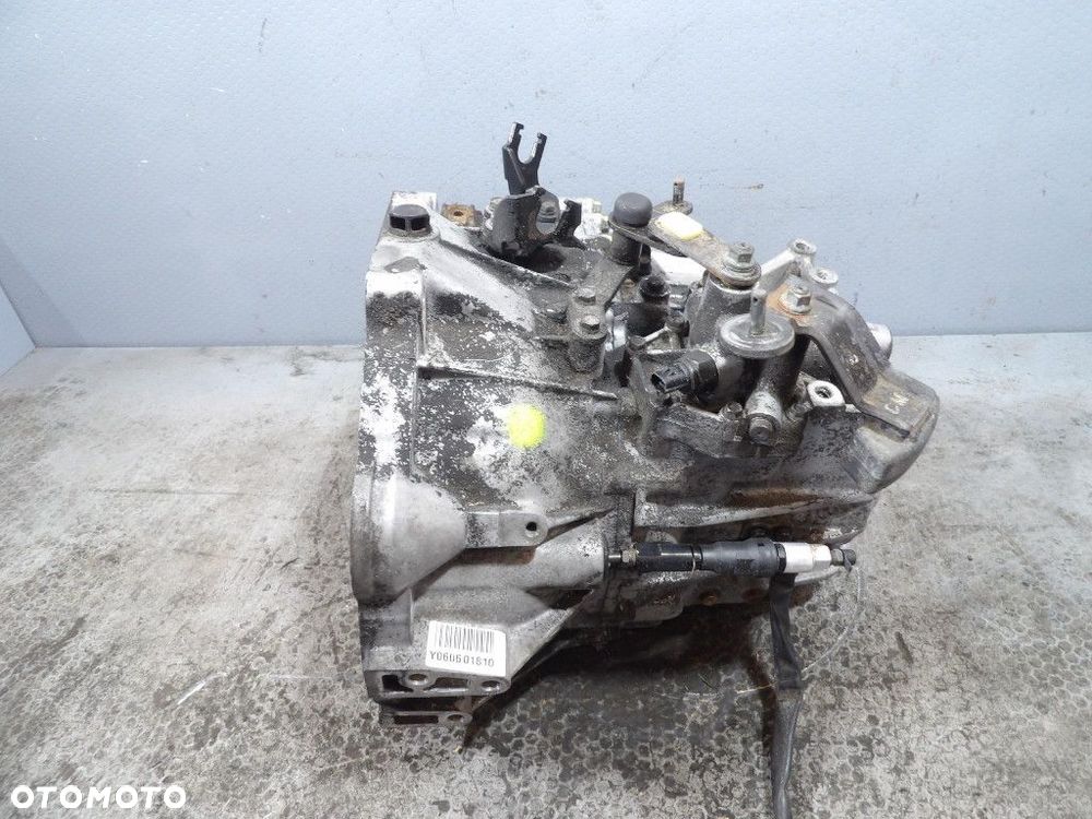 HYUNDAI SANTA FE II 2.2D 4WD SKRZYNIA BIEGÓW MANUALNA 43000 38070 - 4