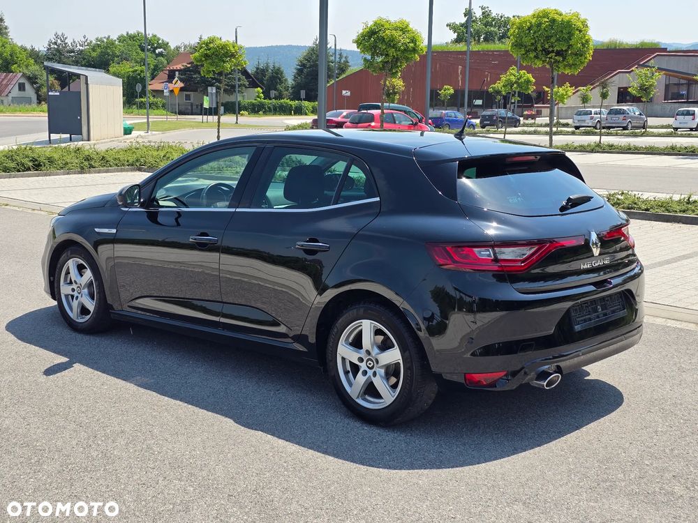 Renault Megane BLUE dCi 115 BOSE EDITION - 2