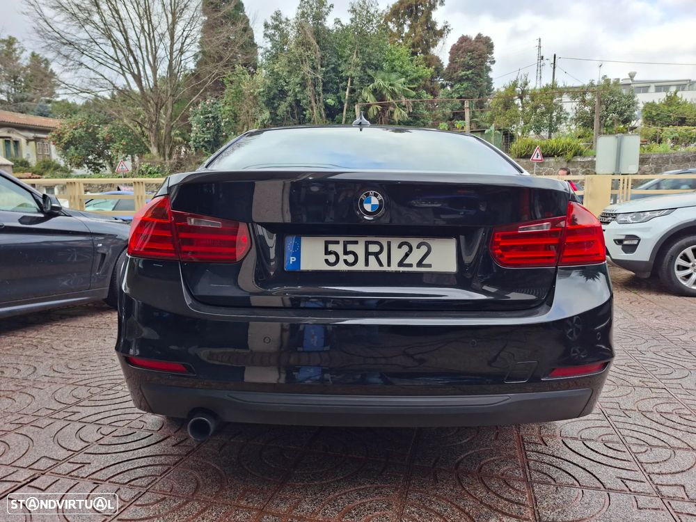 BMW 320 d Aut. Blue Performance Sport Line - 10