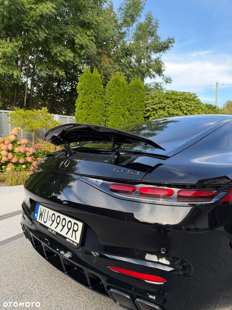 Mercedes-Benz AMG GT 63 4Matic+ - 8