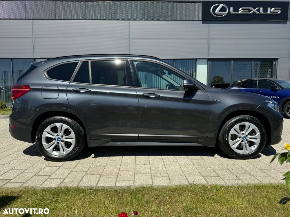 BMW X1 xDrive25e AT PHEV - 8