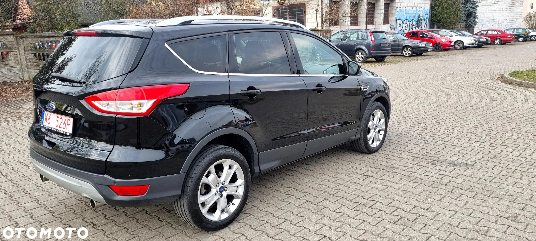 Ford Kuga 2.0 TDCi 2x4 Titanium - 4