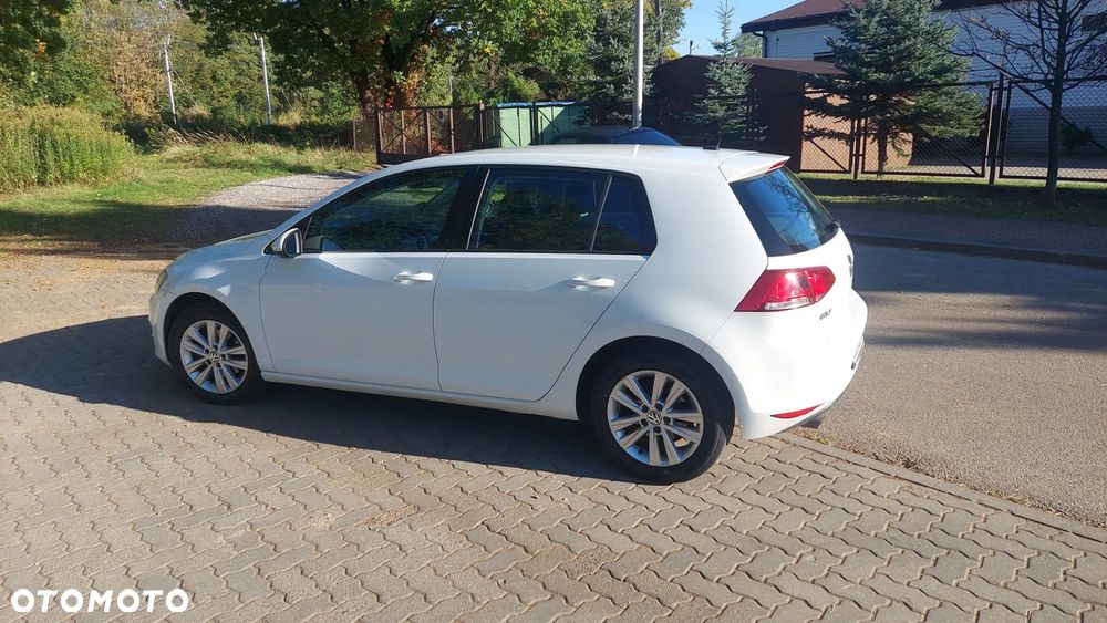 Volkswagen Golf 1.6 TDI BlueMotion Comfortline - 19
