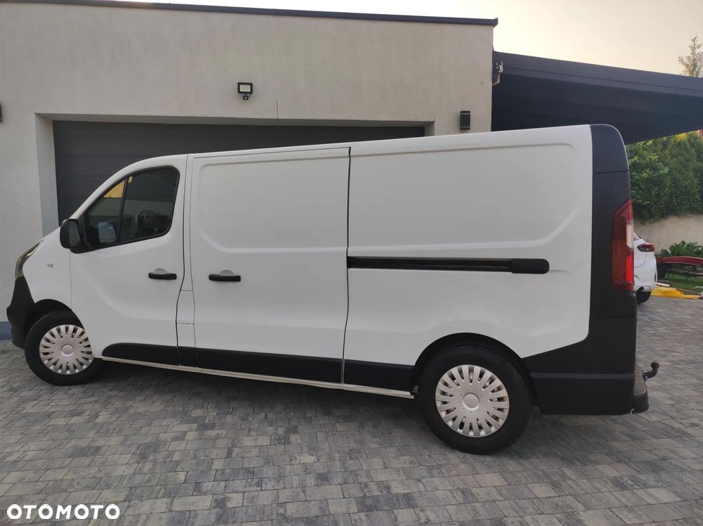 Opel vivaro - 26