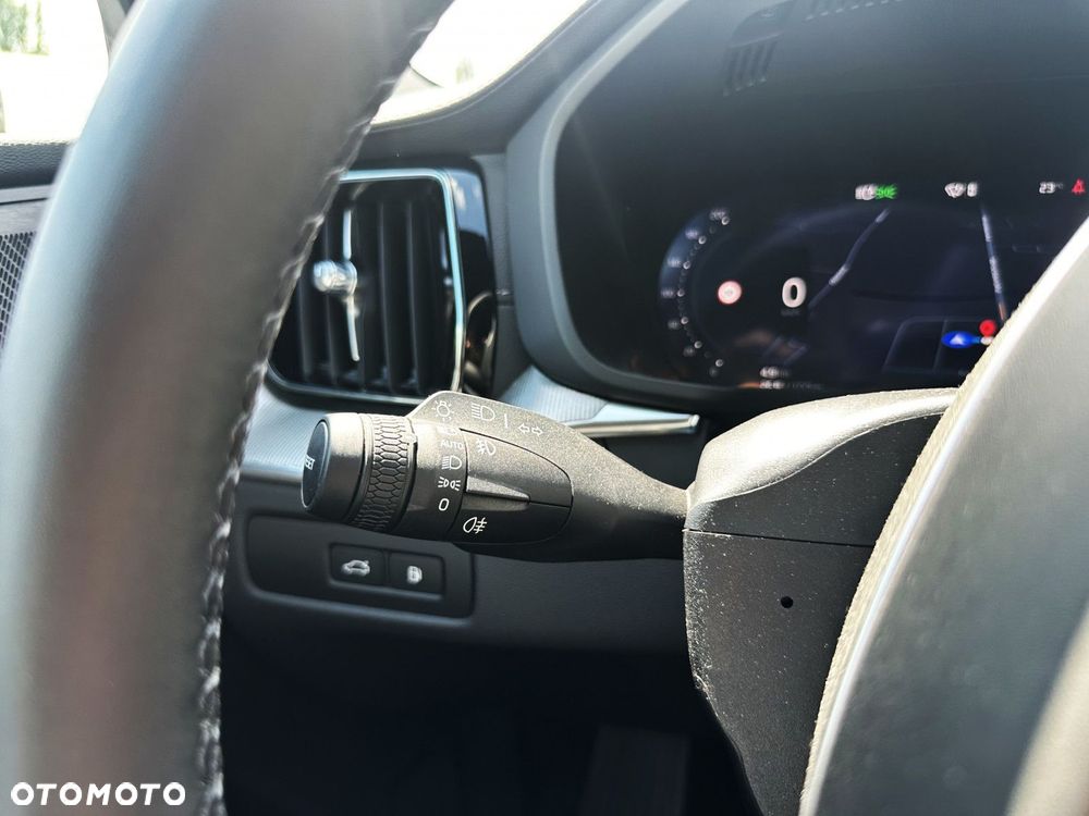 Volvo XC 60 - 26