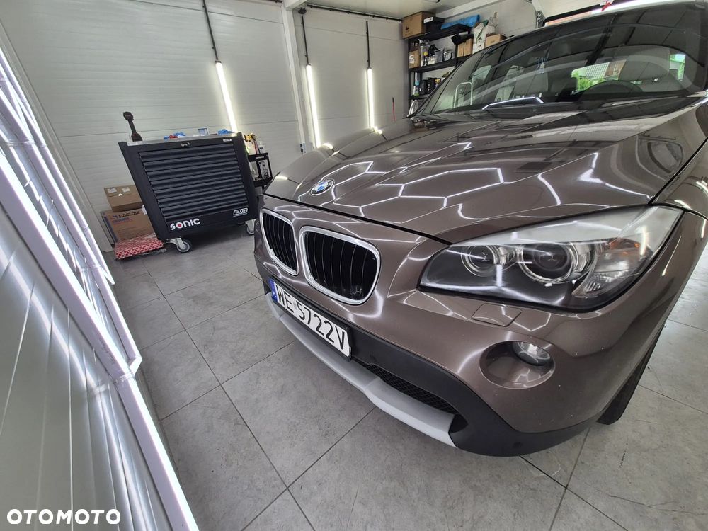 BMW X1 xDrive20d - 9