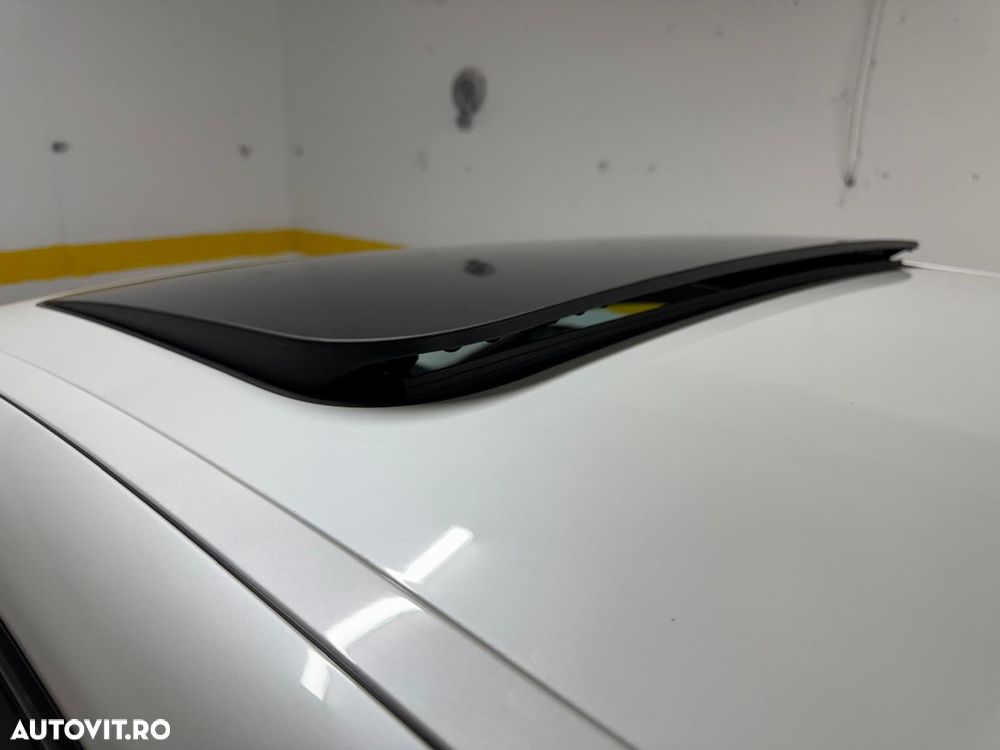 BMW Seria 5 520d AT - 20