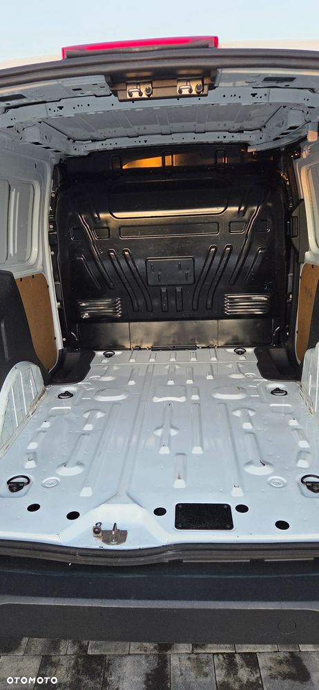 Ford Transit connect - 17