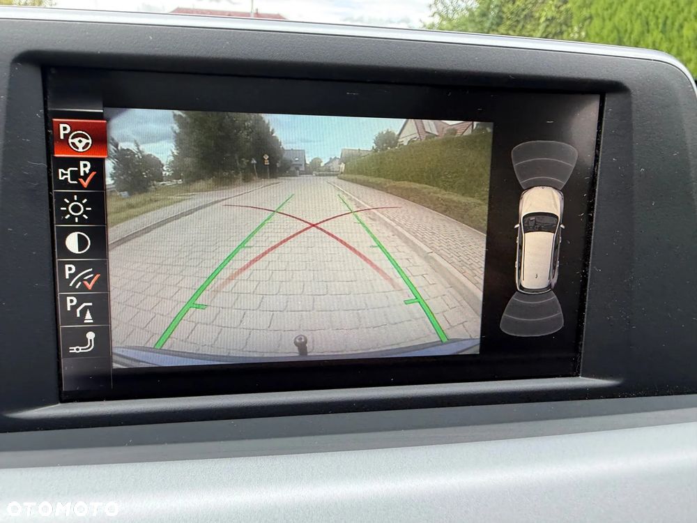 BMW X1 sDrive18d Advantage - 28