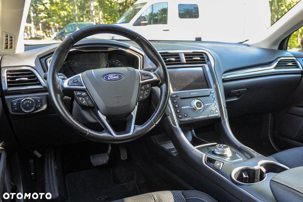 Ford Mondeo SW - 9