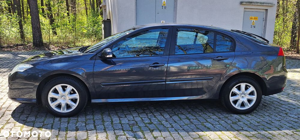 Renault Laguna 2.0 DCi Dynamique - 12