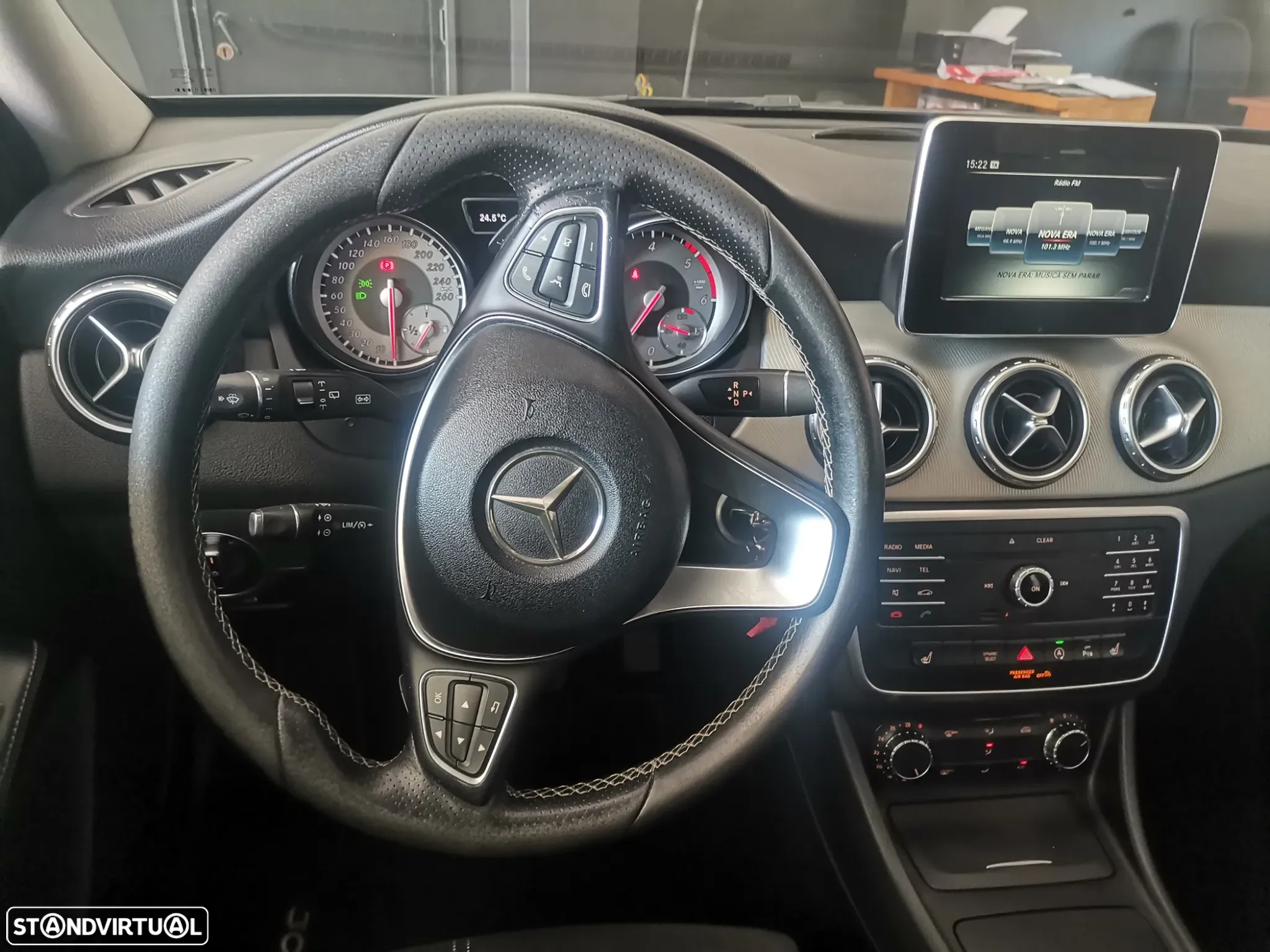 Mercedes-Benz GLA 200 CDi Urban Aut. - 14