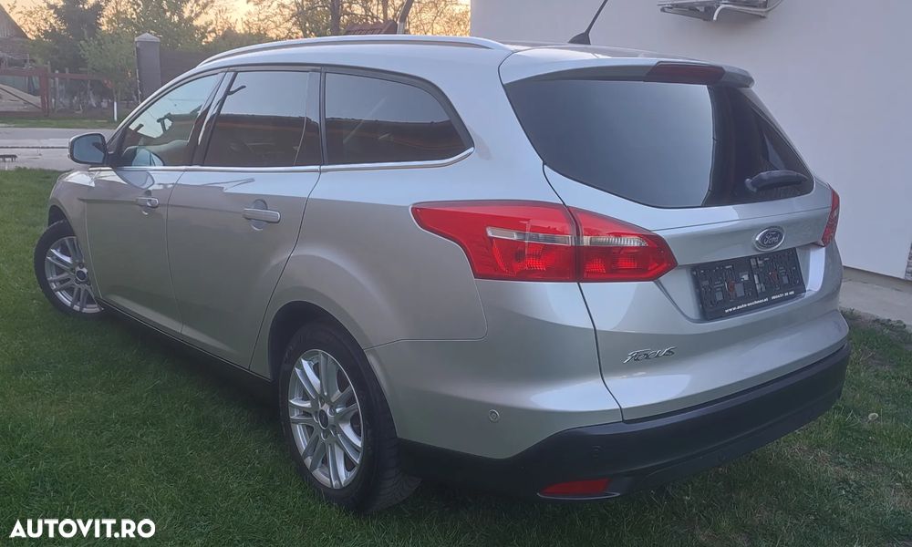 Ford Focus 1.5 TDCi DPF Start-Stopp-System Titanium - 4