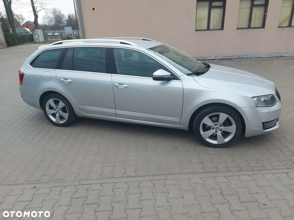 Skoda Octavia 1.4 TSI Green tec DSG Ambition - 6