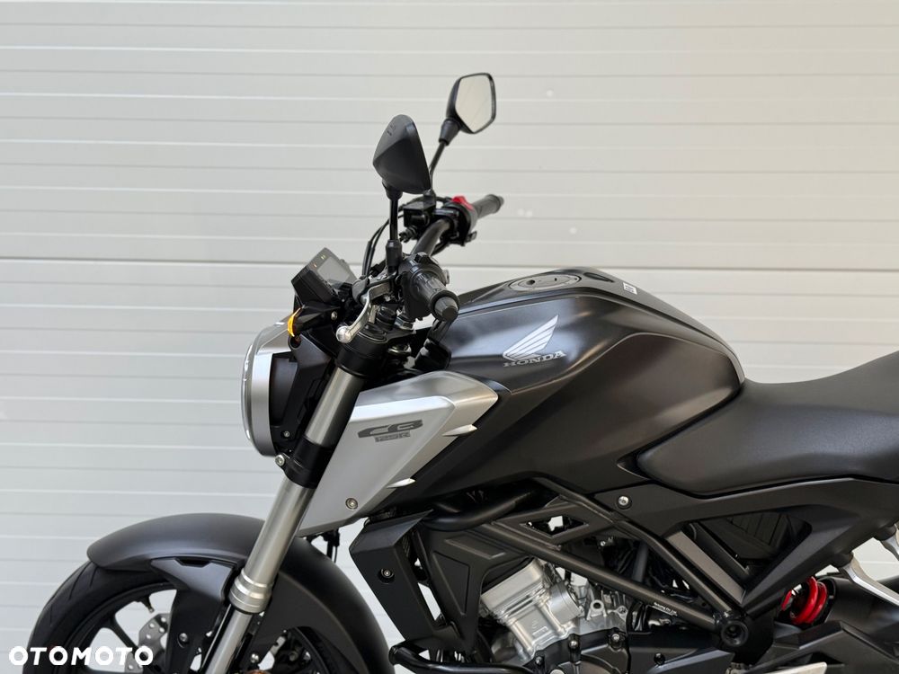 Honda CB - 25