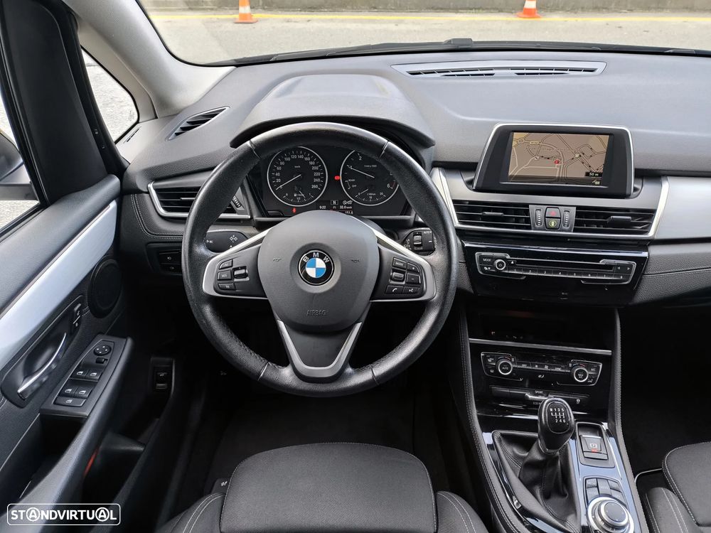 BMW 216 Active Tourer d Line Sport - 6