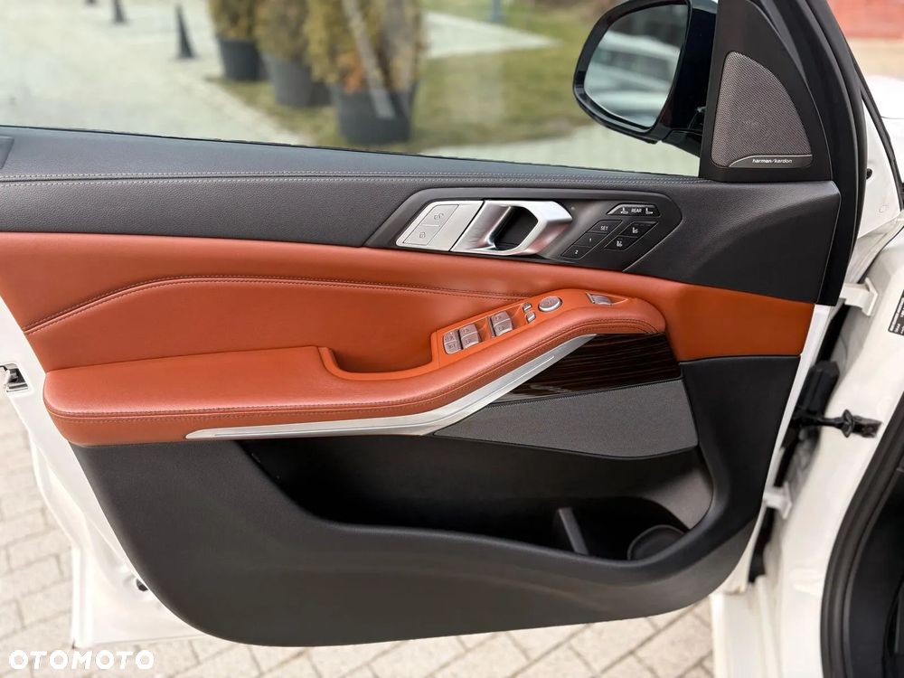 BMW X7 xDrive40i sport - 13