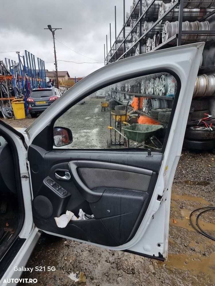 Usa Dreapta Fata Dacia Duster Facelift 2013 - 2018 SUV 4 Usi Glacier White Dv369 (1398) - 2