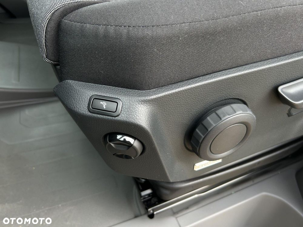 Volkswagen Crafter 35 Brygadówka AUTOMAT/LONG/L5H3, 2.0 BiTDI 163KM, 4490mm, Wysoki dach, r.o. 4490 mm - 36