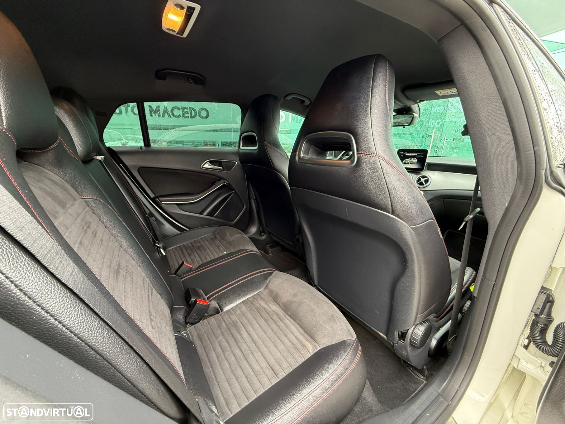 Mercedes-Benz CLA 180 d Shooting Brake AMG Line Aut. - 18