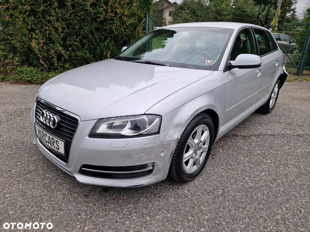 Audi A3 Sportback 2.0 TDI Attraction S tronic - 3
