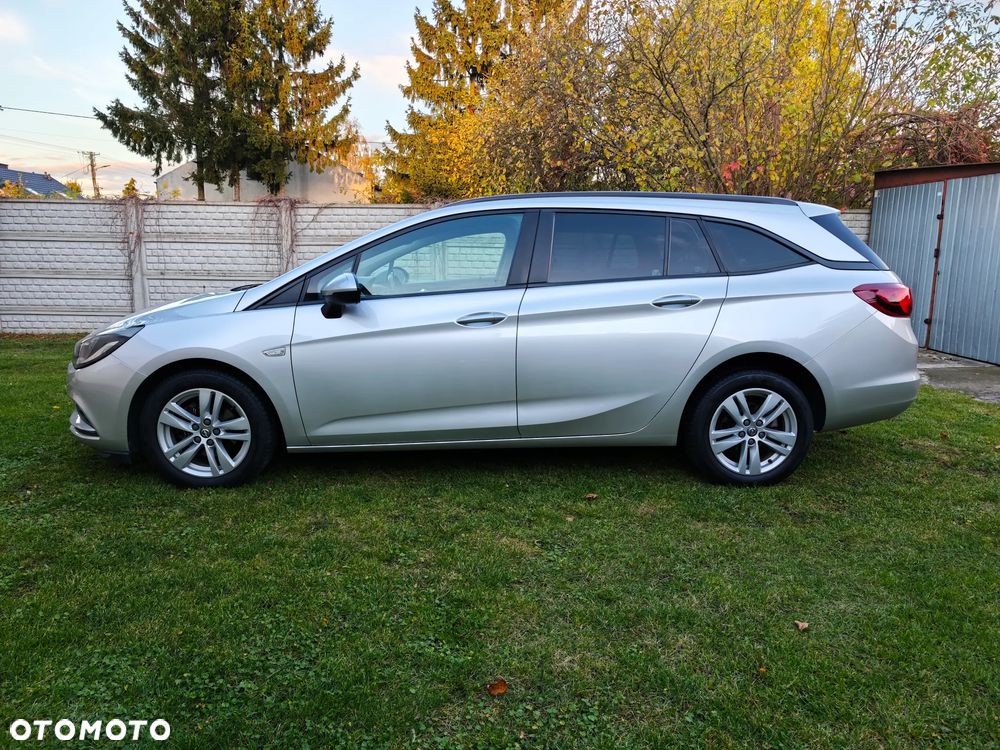 Opel Astra - 9