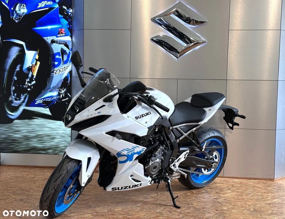 Suzuki GSX - 9