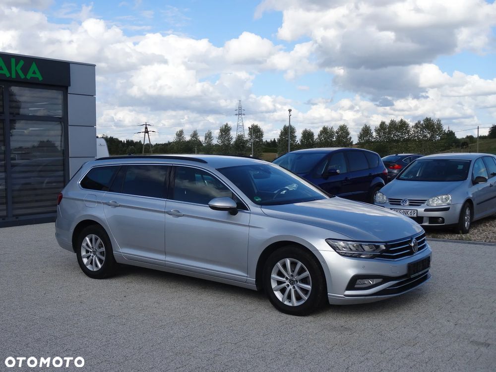Volkswagen Passat 2.0 TDI SCR DSG Elegance - 2