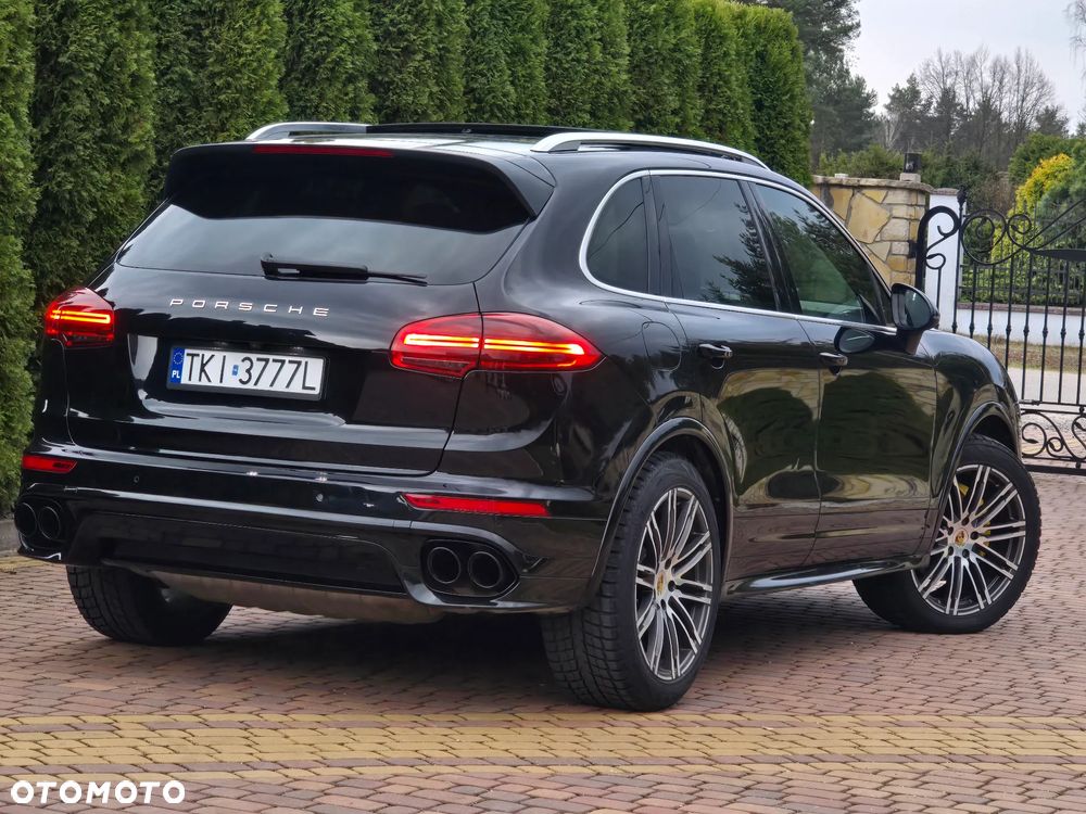Porsche Cayenne S Diesel Platinum Edition - 2