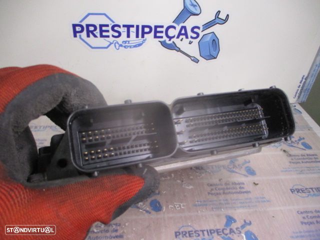 Centralina 04L907309B  0281018510 VW GOLF 7 5G FASE 1 2014 1.6TDI 105CV 5P CINZA RATO BOSCH - 4