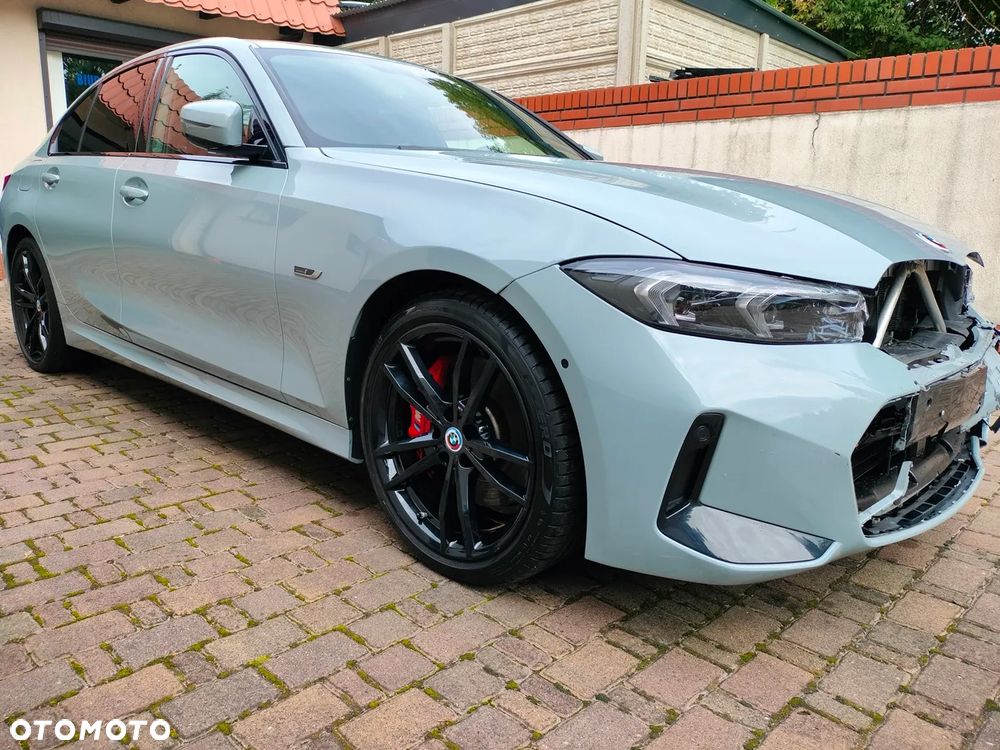 BMW Seria 3 330e M Sport - 11