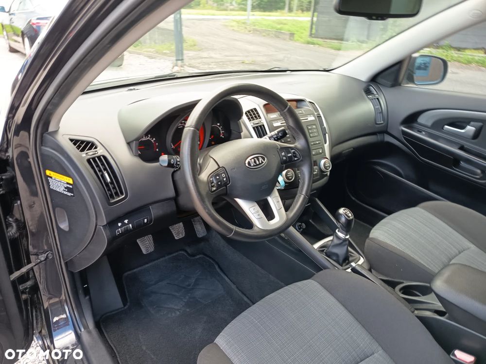 Kia Ceed 1.4 L Euro2012 - 18