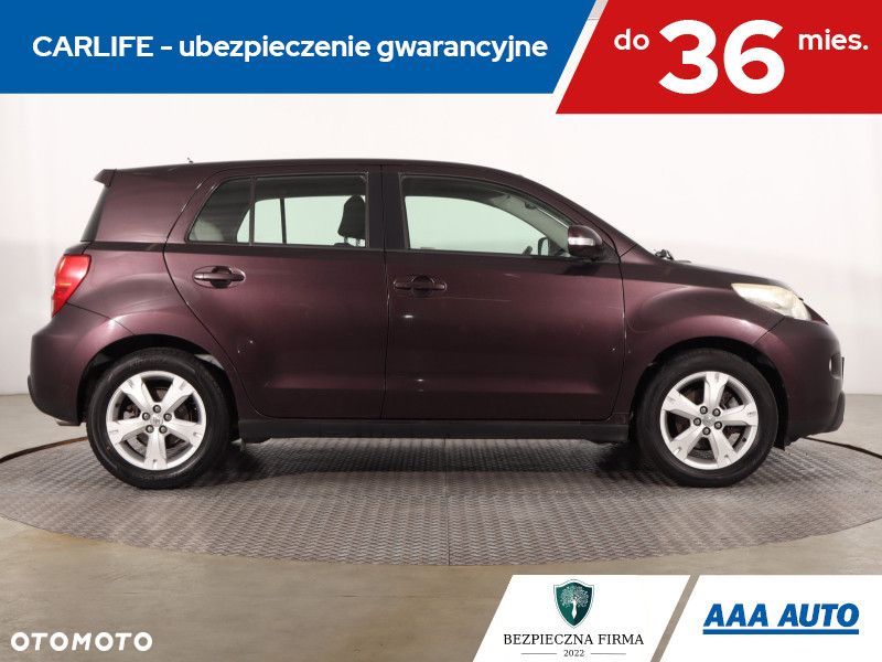 Toyota Urban Cruiser - 8