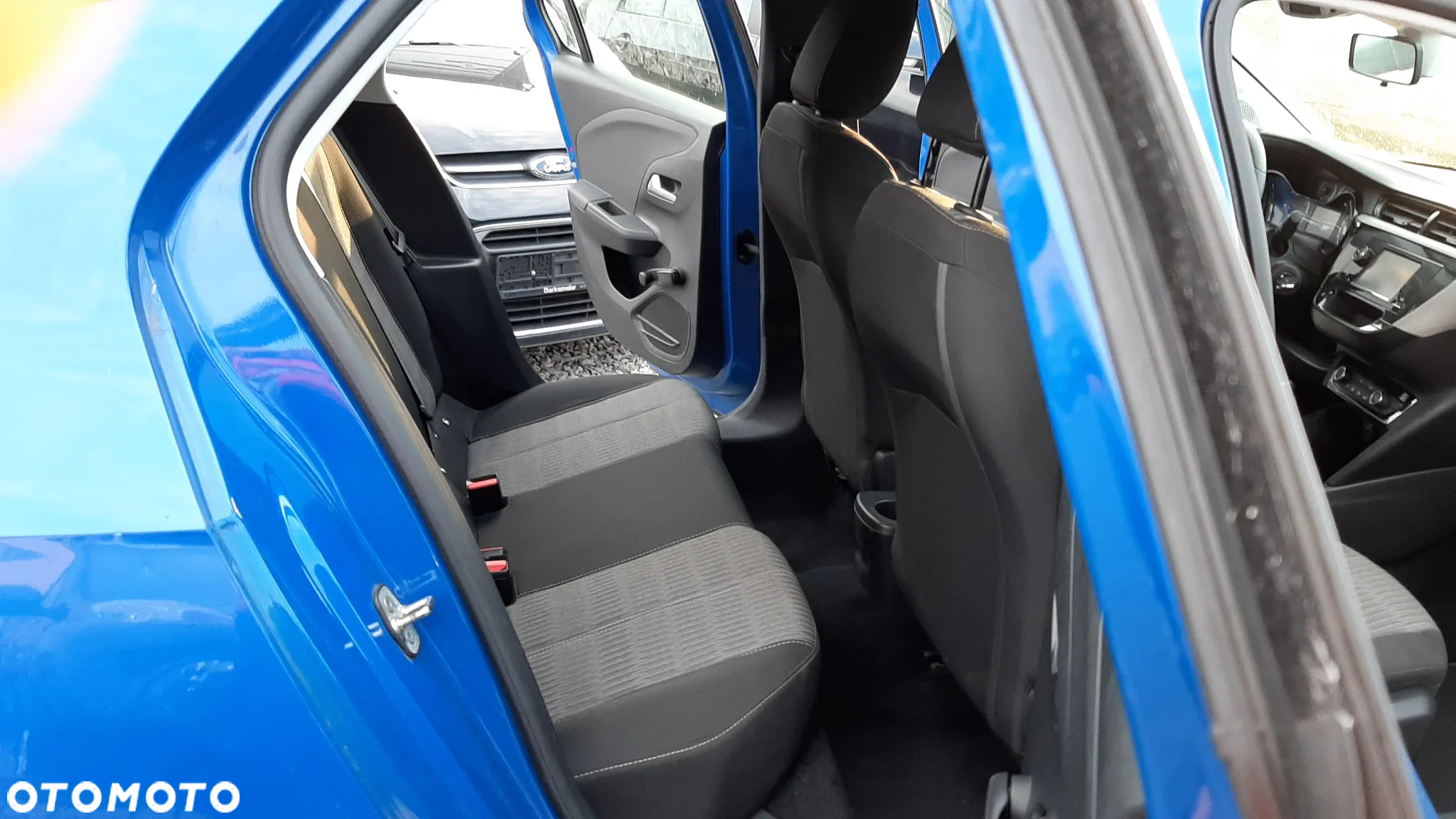 Opel Corsa 1.2 Business S&S - 17