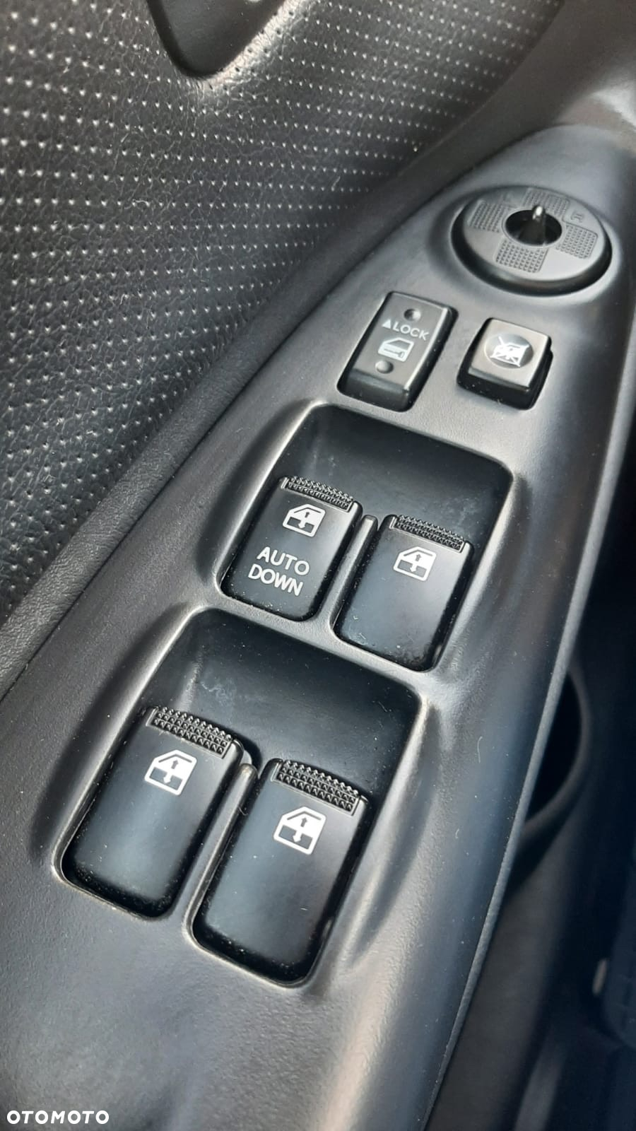 Hyundai Tucson 2.0 Comfort 2WD - 20