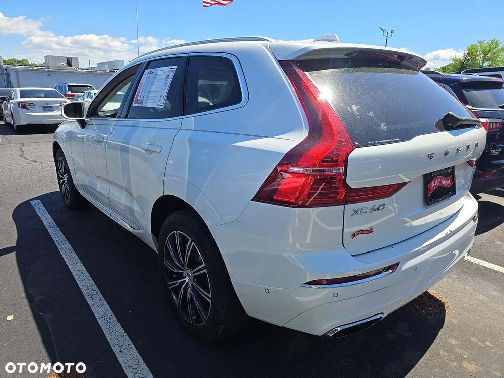 Volvo XC 60 T5 AWD Geartronic Inscription - 3