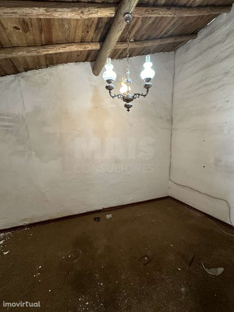 Moradia R/C T2 (para recuperar) - Reguengos de Monsaraz - Grande imagem: 3/12