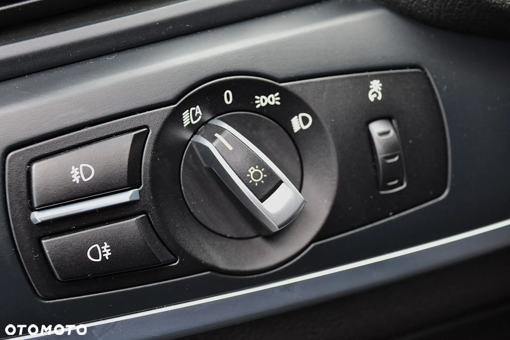 BMW X3 xDrive20d - 13