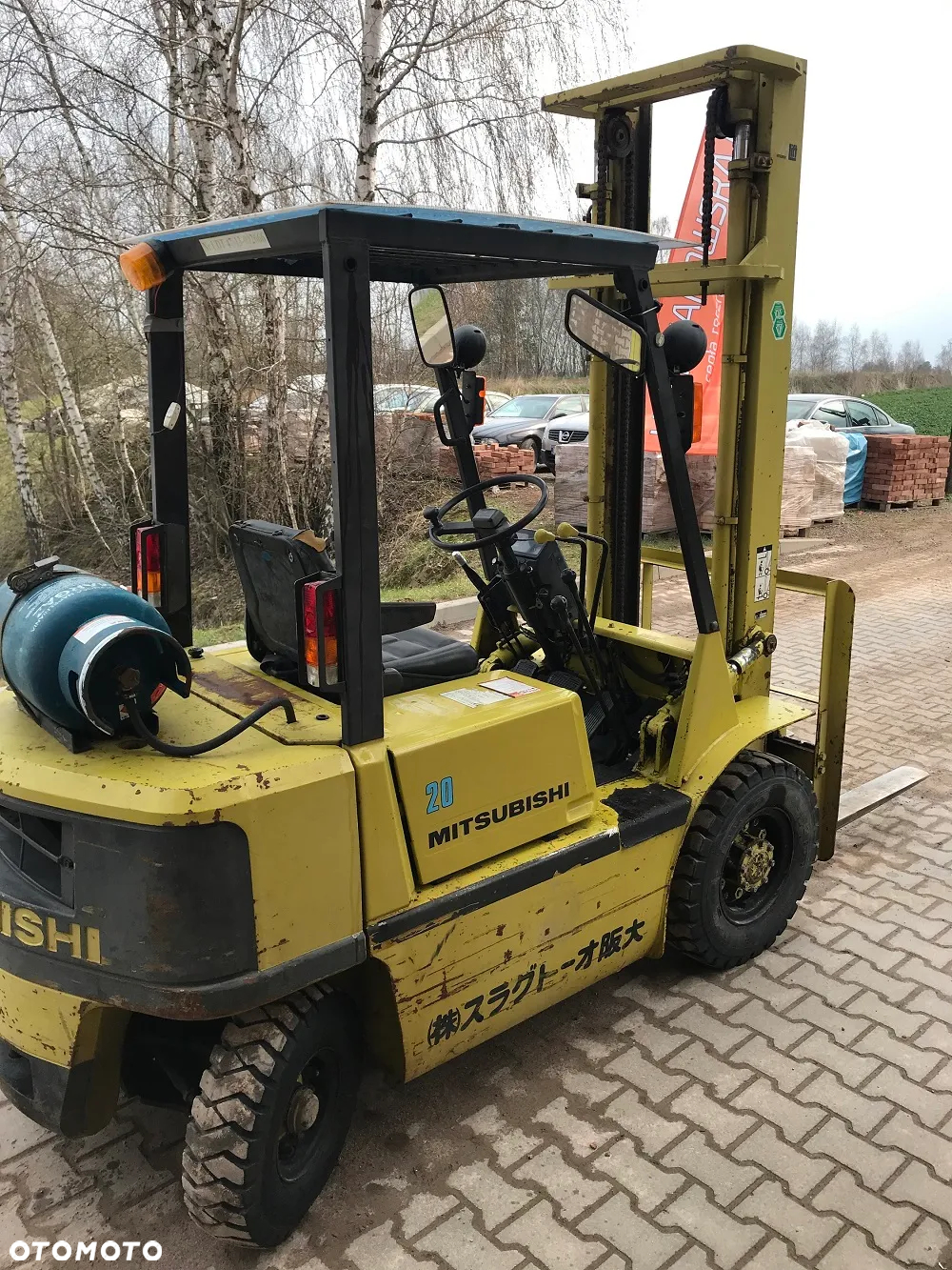 Mitsubishi FG20 - 2
